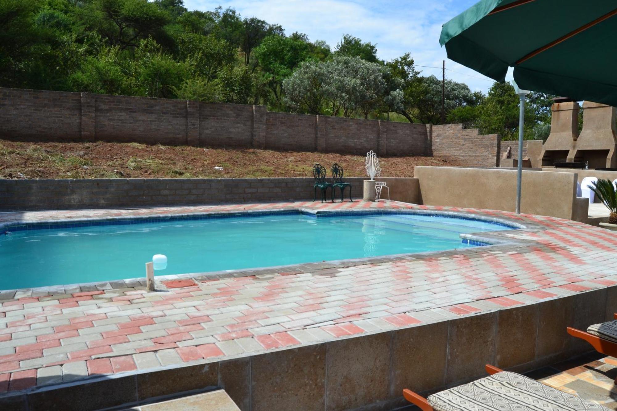 Kamogelo Guest House Pilanesberg Bagian luar foto